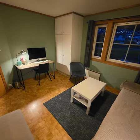 Rom 4 I Bufellesskap Apartmán
